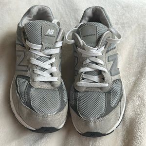 New Balance 990v5 SOLD
